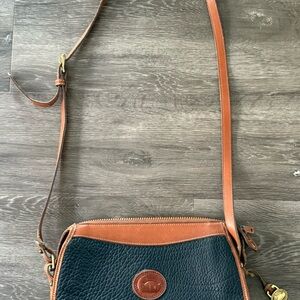 Vintage DOONEY & BOURKE crossbody bag